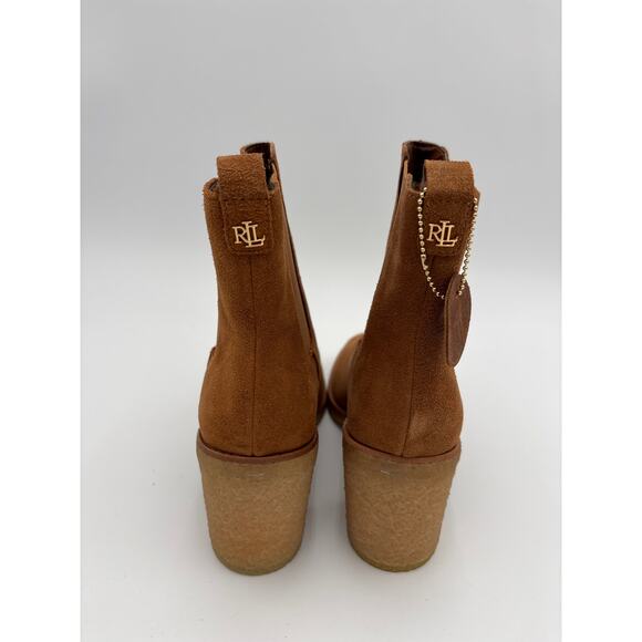 Lauren Ralph Lauren Women's Marianna Suede Chelsea Boots Size 8.5 NEW - Picture 4 of 9